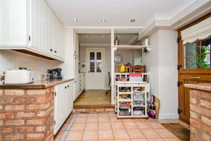 Photo 34- click for photo gallery